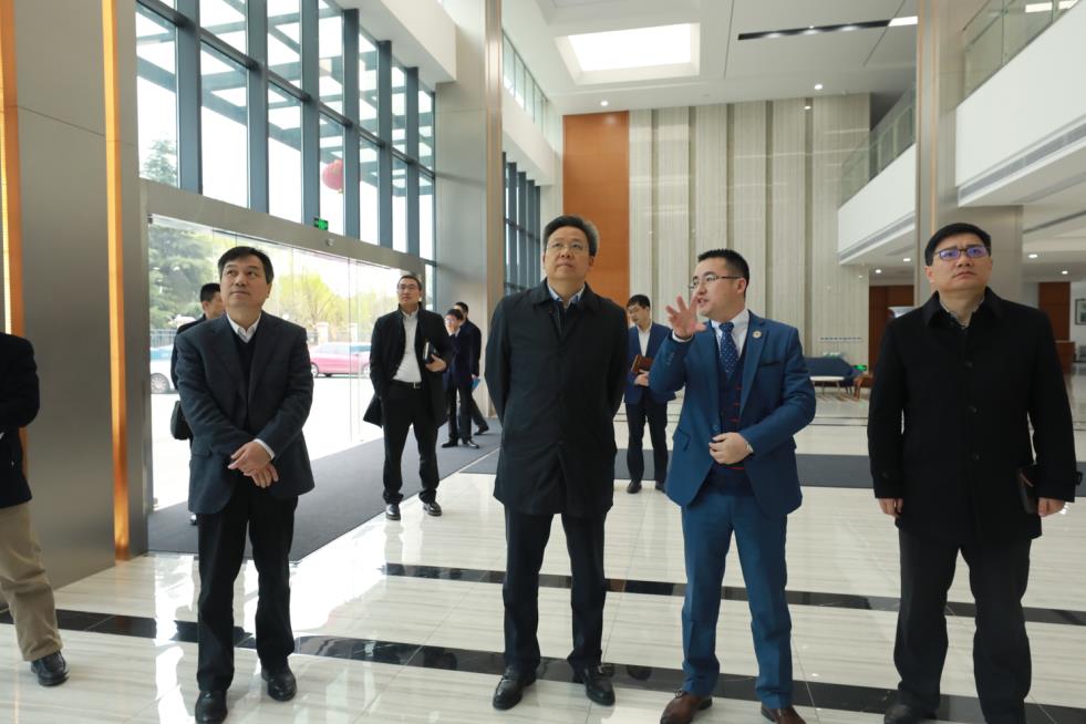 蘇州高新區黨工委書記、區長吳新明書記、王牟、黃鋒主任一行調研通錦